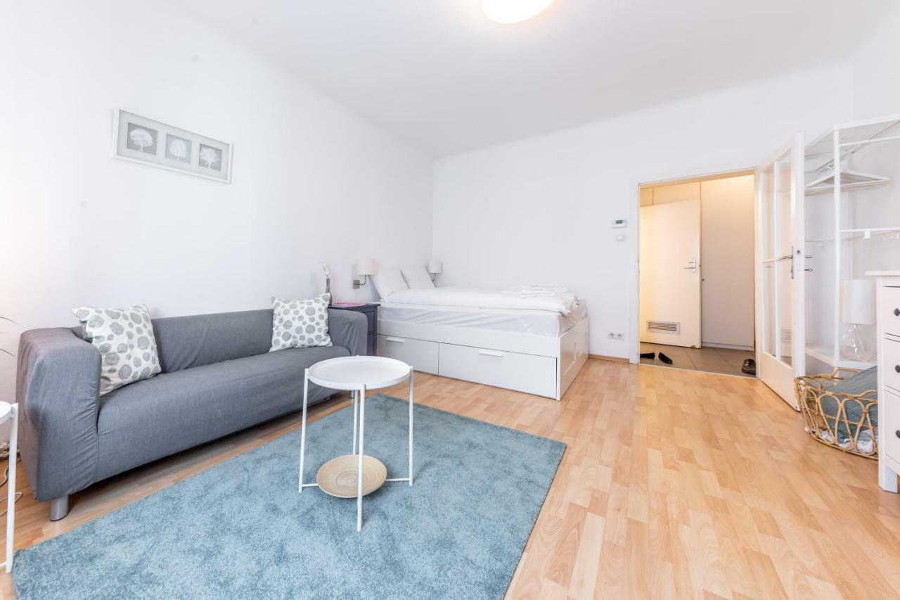 Apartment Near Naschmarkt Wien Eksteriør billede